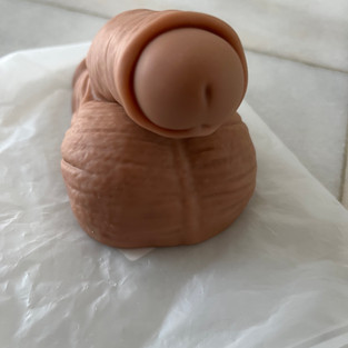 Fusion closeup on balls and uncut tip