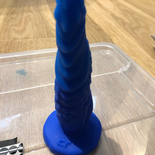 Ducillio close up, stands up