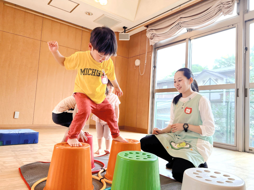 大津さくらこども園-園児が遊んでいる様子
