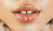 Shiny Lip Gloss
