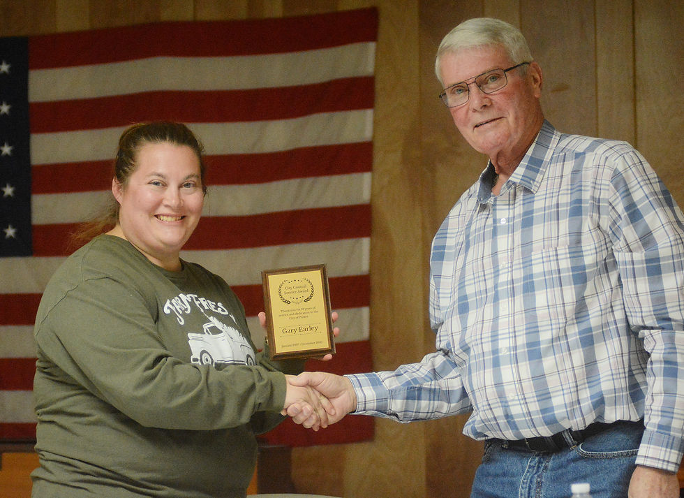 Parker council delays decision on siding, roof bids