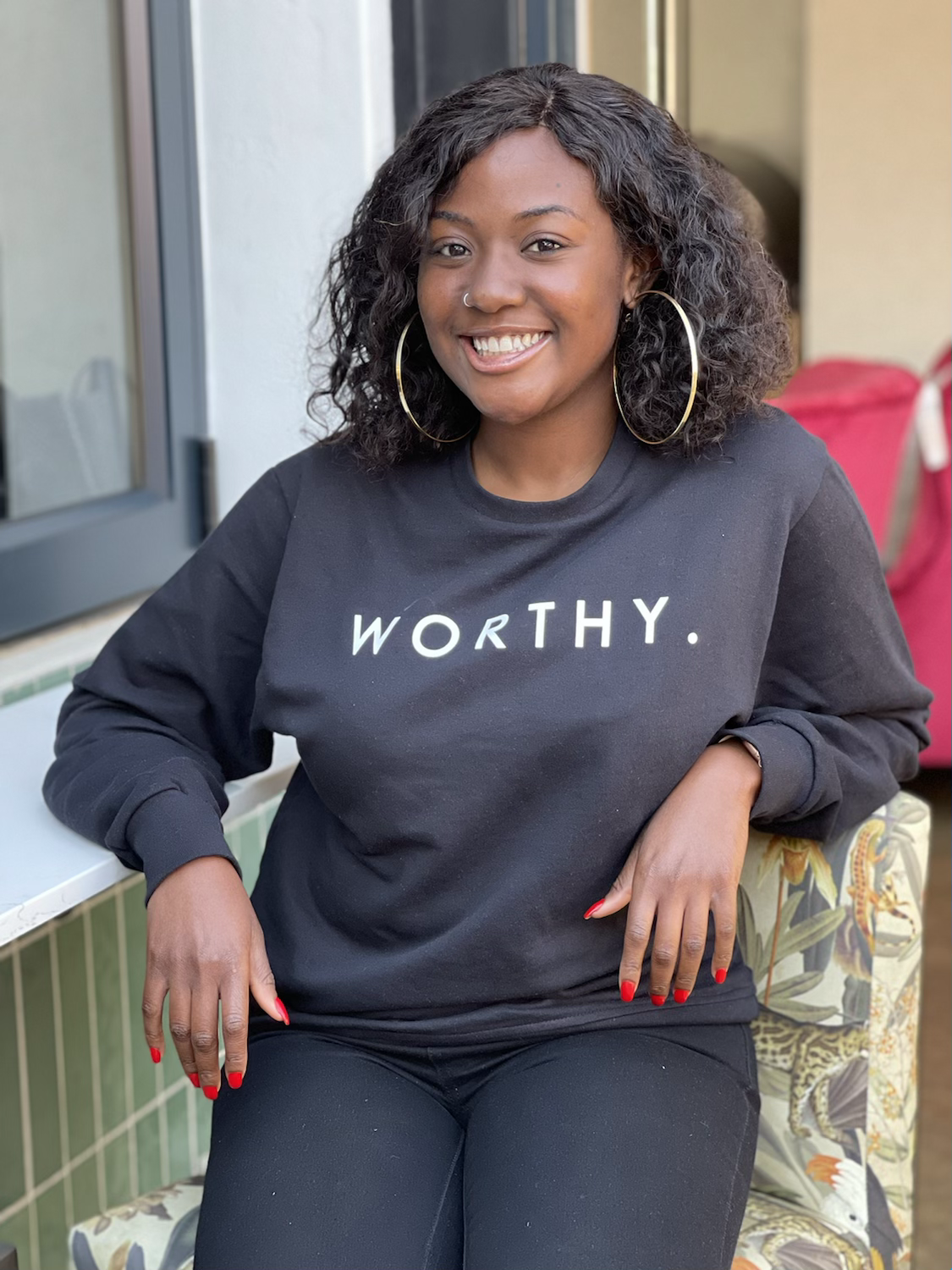 WORTHY SWEATSHIRT