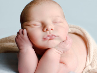 Newborn Session guide for parents