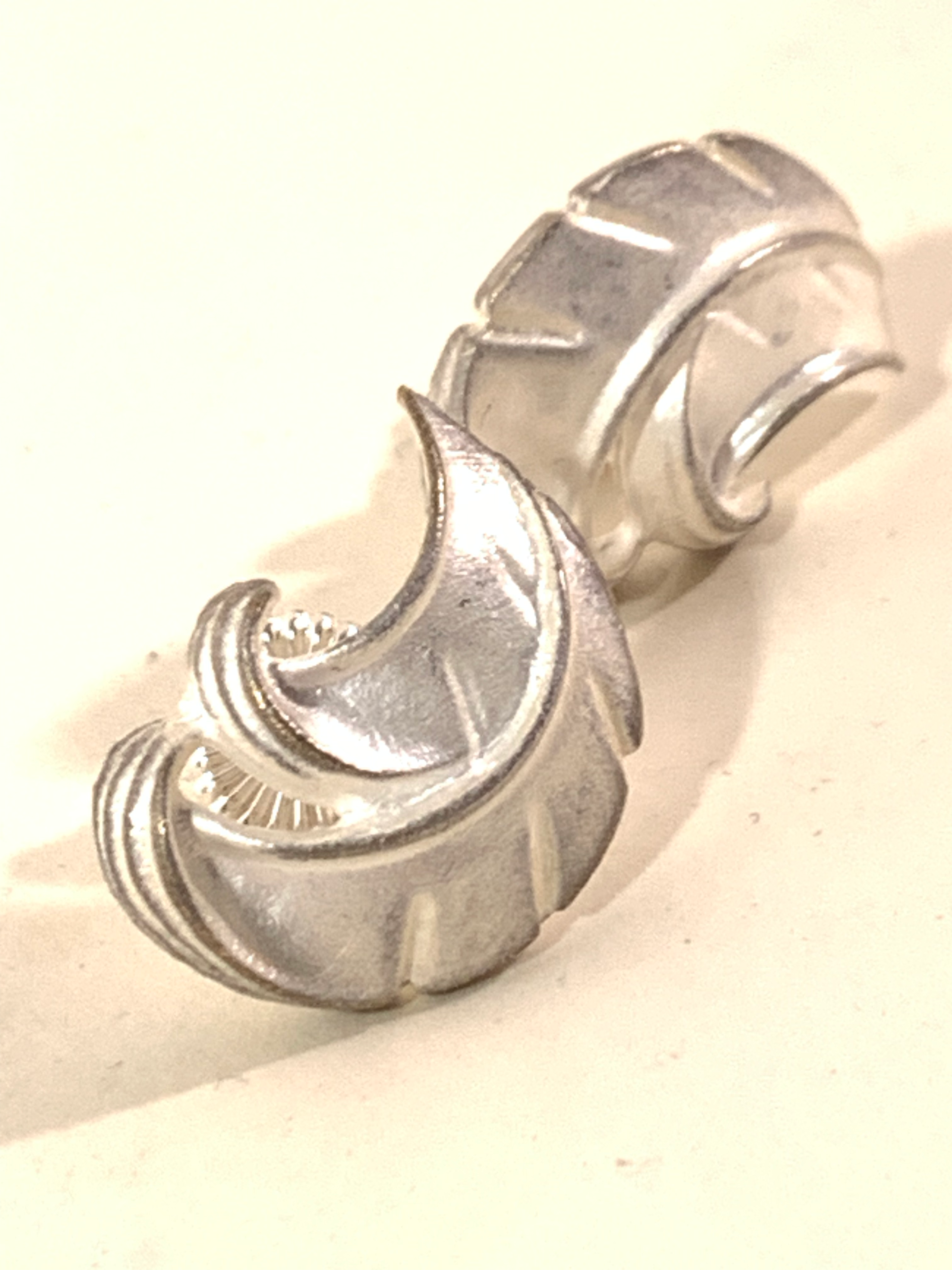 Re-Made Vintage Trifari in Sterling Silver 11.65 g Palm Leaf 1960's