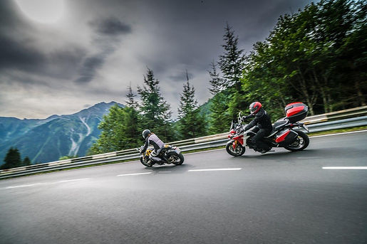 Fahrbilder17_©MoHo-Motorrad_Hotels.jpg