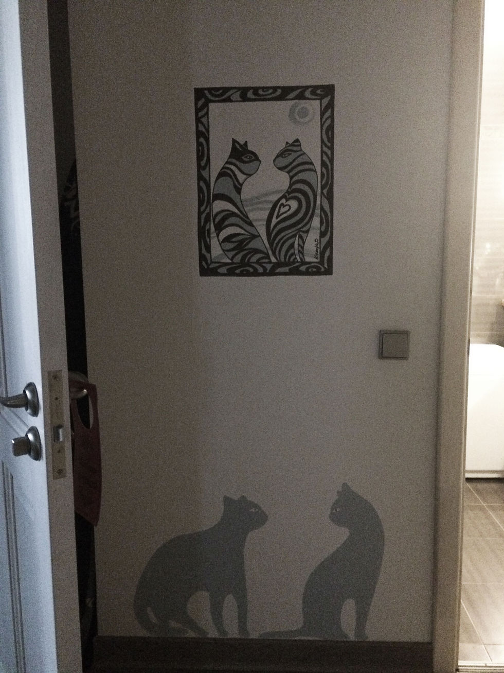 графика на стене