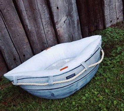 Hundebett Böötchen - grau und innen weisses Kuschelfleece