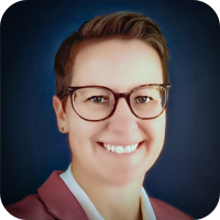 Headshot of Shelly L., featured client of Coach Kerry Seppa.