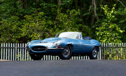 Jaguar E Type 11