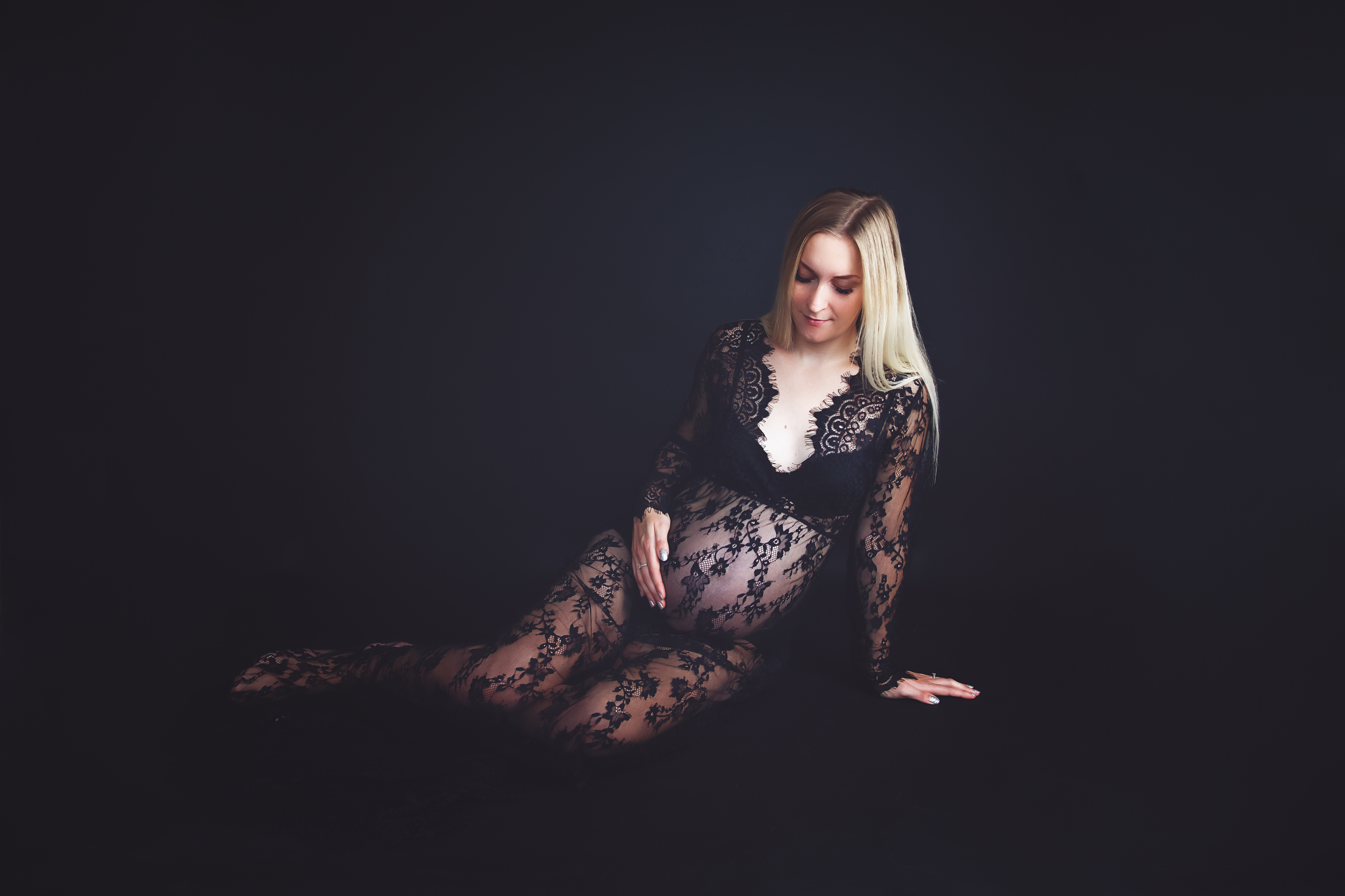 Newborn, Maternity and Wedding Photographer in Ashford, Canterbury in Kent