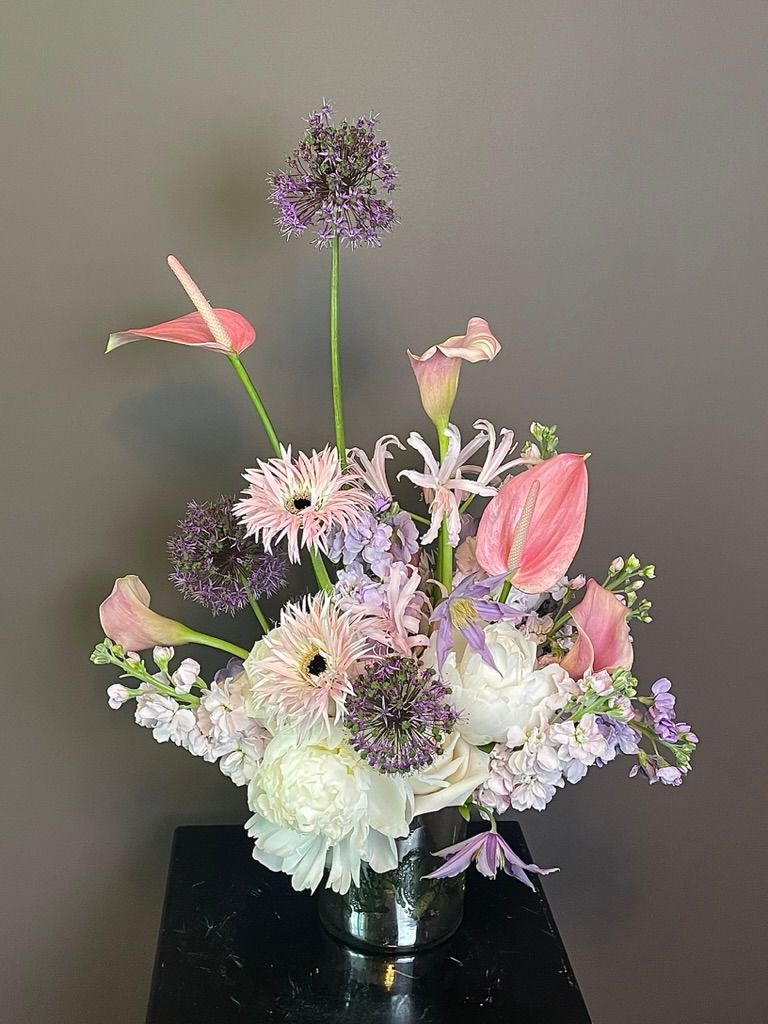 Thumbnail: Soft Romance - Centerpiece