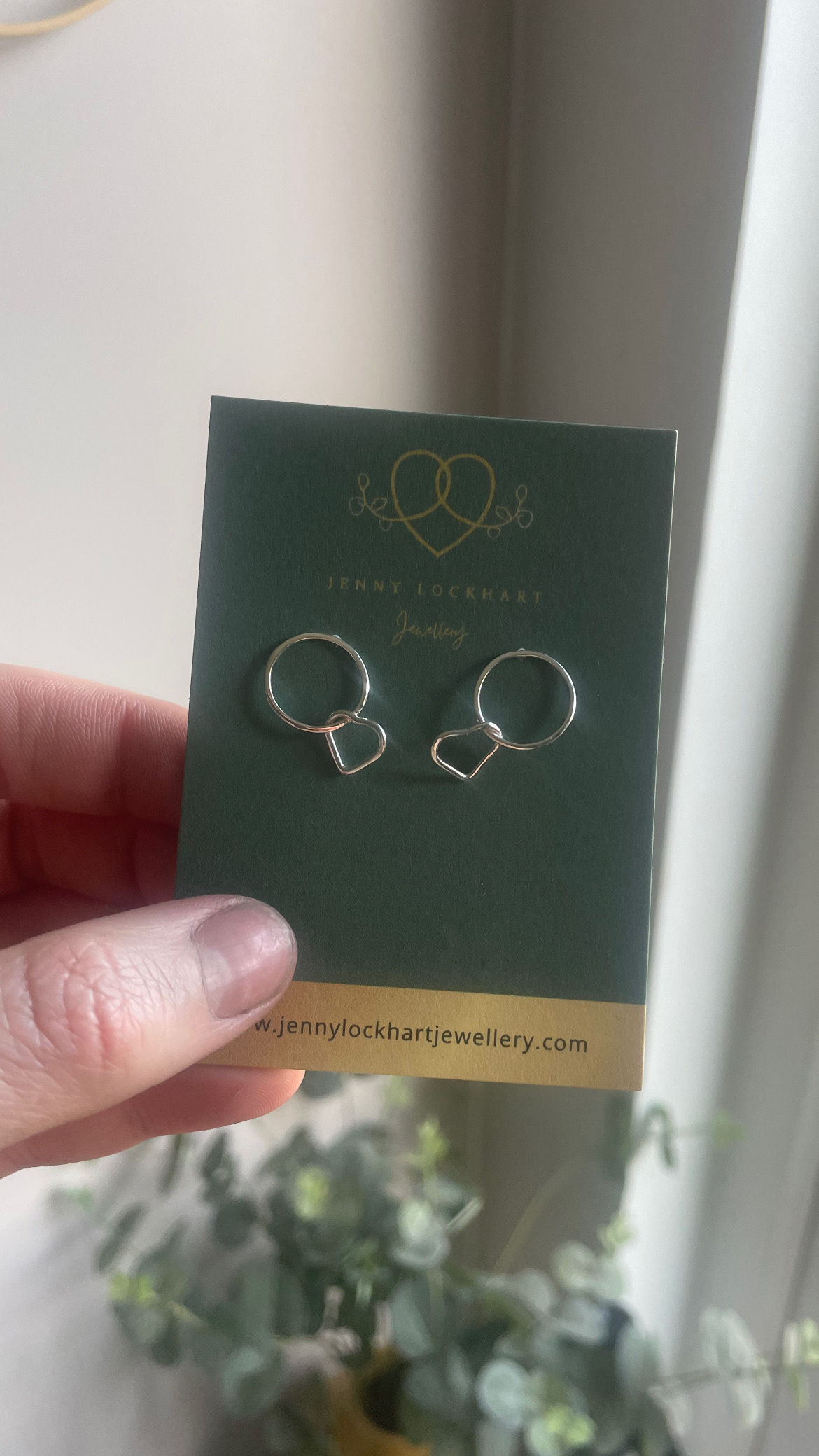 Sterling Silver Circle Heart Stud Earrings