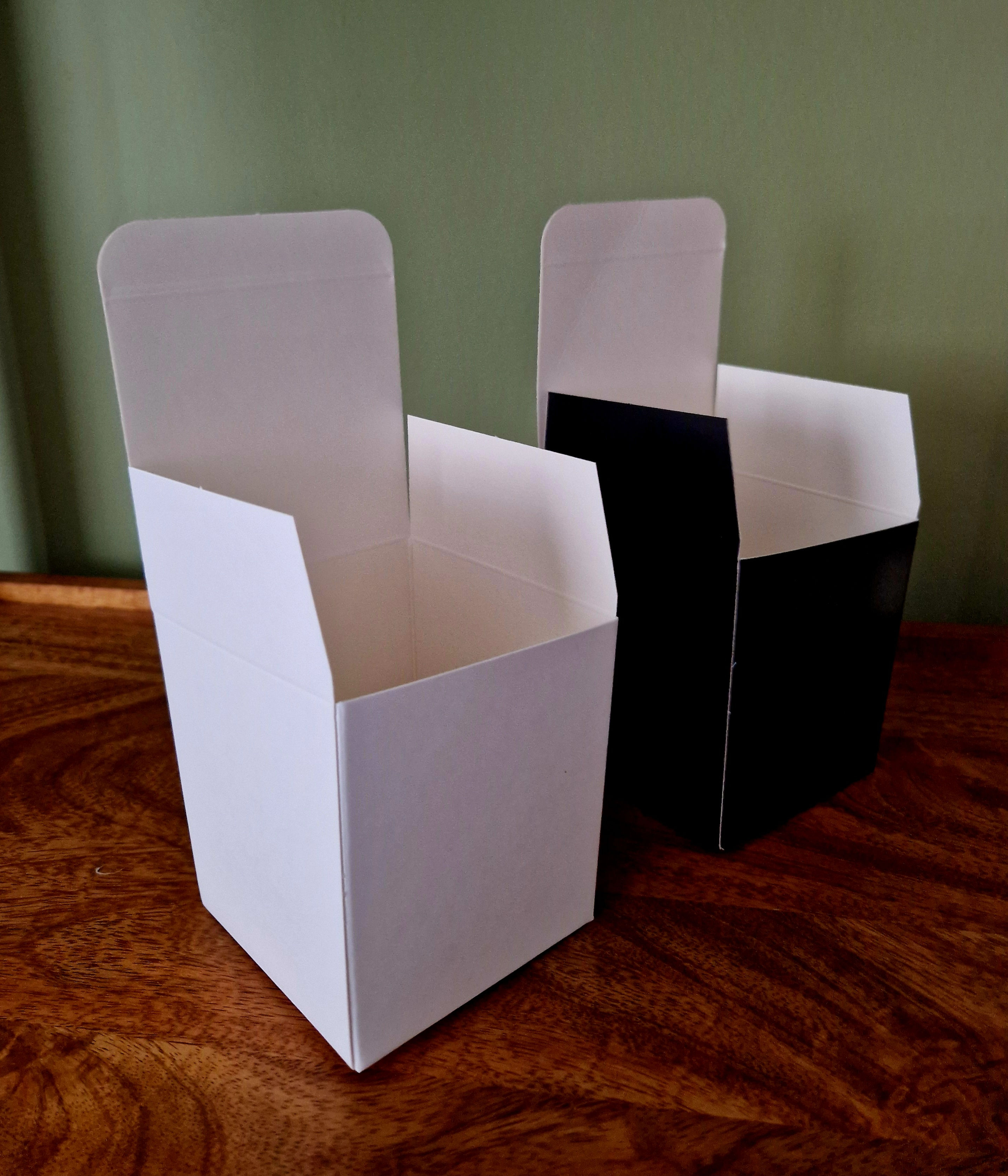Simplicity candle box