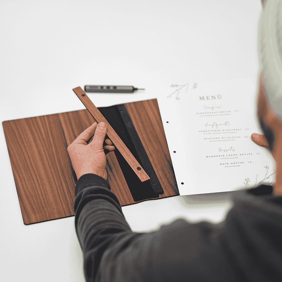 Miniatură: Walnut Menu BOLD