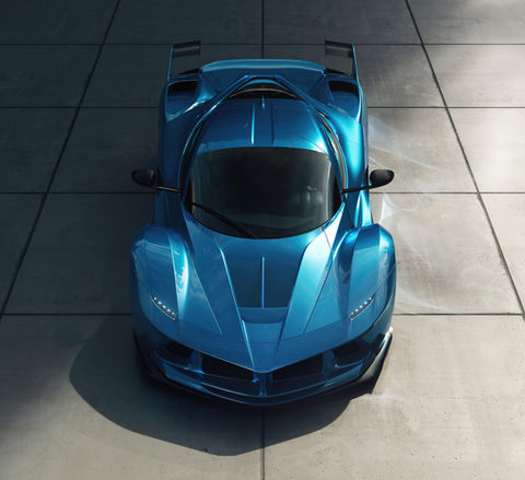 KROOS_TOM_FERRARI_FXX_01_edited.jpg