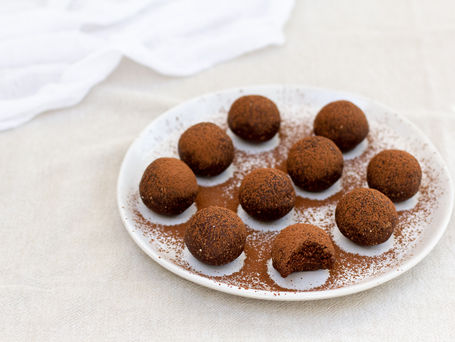Jaffa Bliss Balls