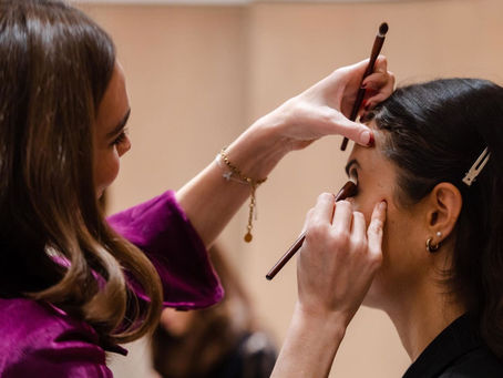 完美底妝全攻略：告別浮粉脫妝，打造宛如天生的無瑕美肌