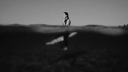 BREITLING EFFIE x PHILIPPOS.00_01_24_02.Still012