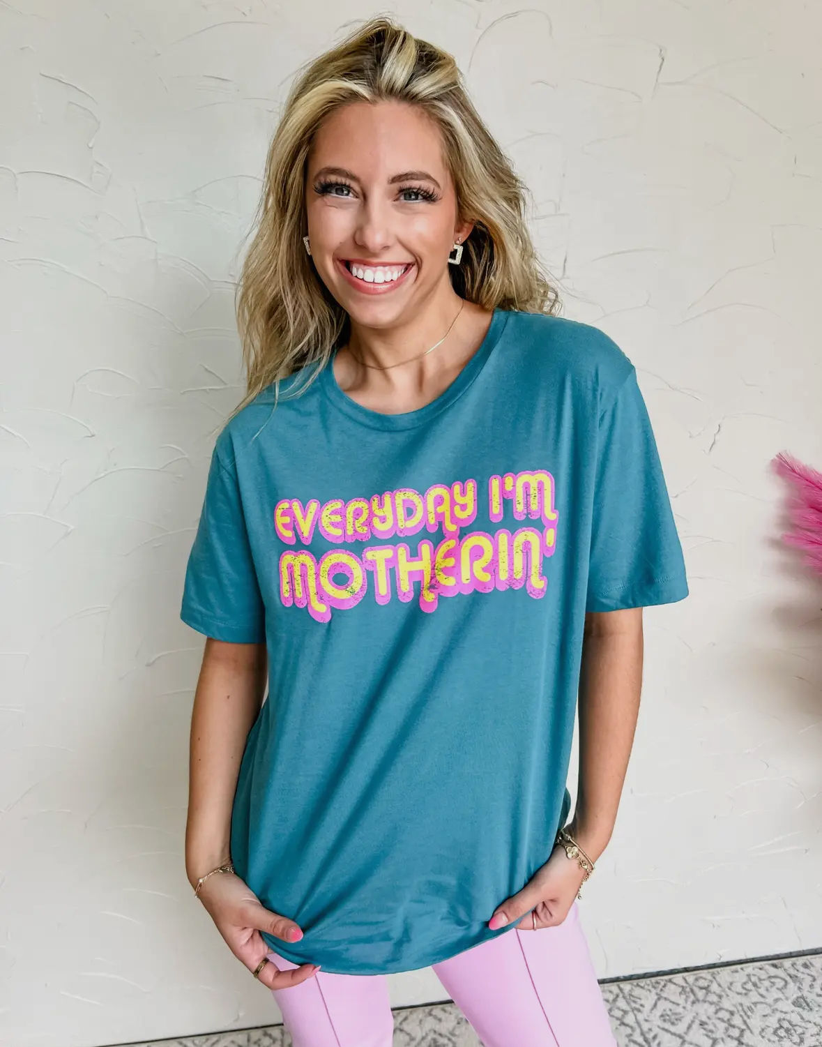 Everyday I'm Mothering | Graphic Tee