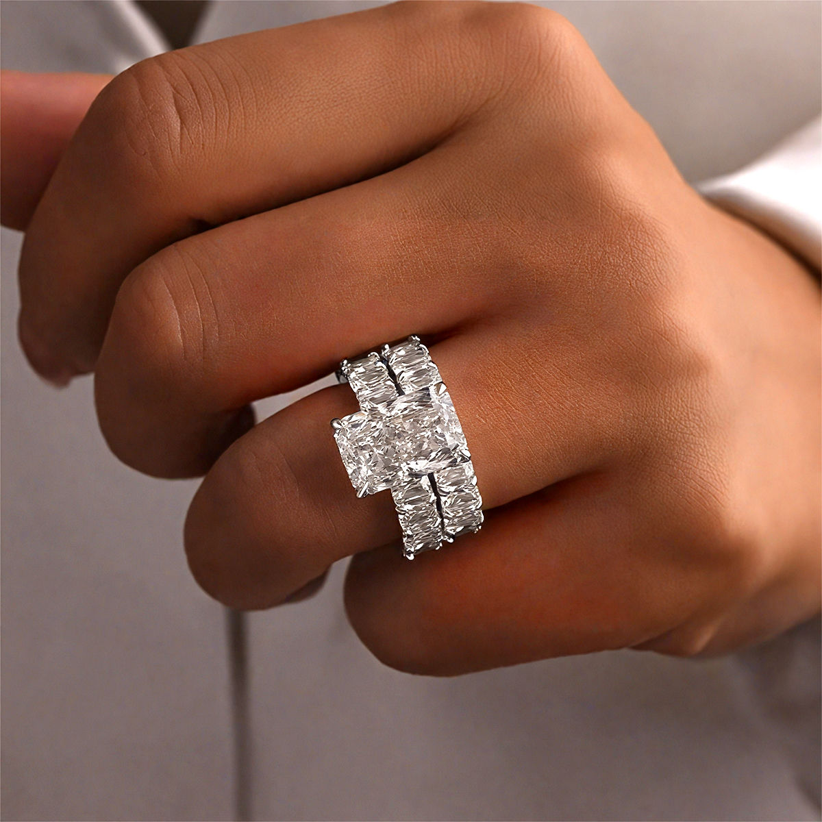 The Knightsbridge Statement Ring