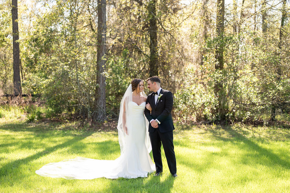 Spring wedding at Black Prong in Bronson, Florida by Gainesville Wedding Photographer CWP Photography