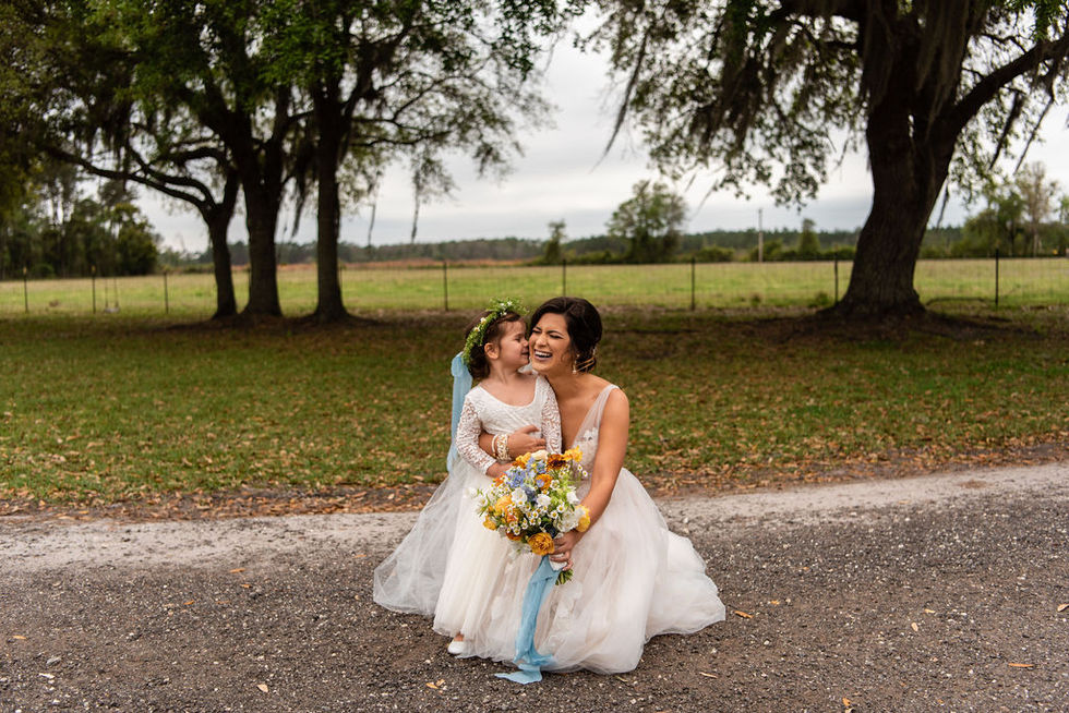 Cold Spring wedding in Earleton, Florida by Gainesville Wedding Photographer CWP Photography
