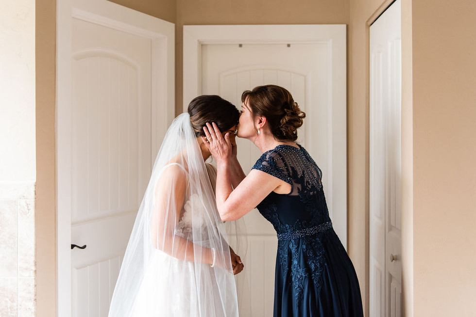 Cold Spring wedding in Earleton, Florida by Gainesville Wedding Photographer CWP Photography