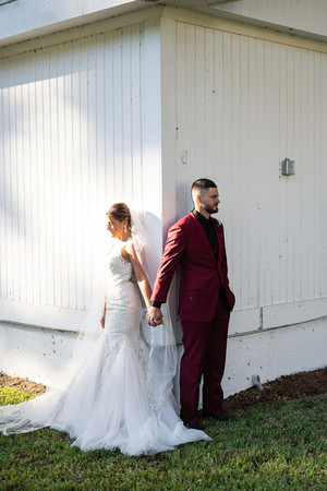 Gothic wedding at Rustic Oaks Ranch in Newberry, Florida by Gainesville wedding photographer CWP Photography