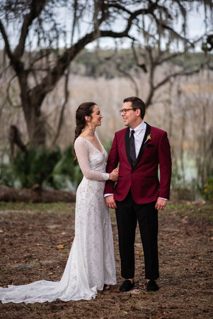 Bright, winter wedding at Kanapaha Botanical Gardens in Gainesville, Florida by Gainesville wedding photographer CWP Photography