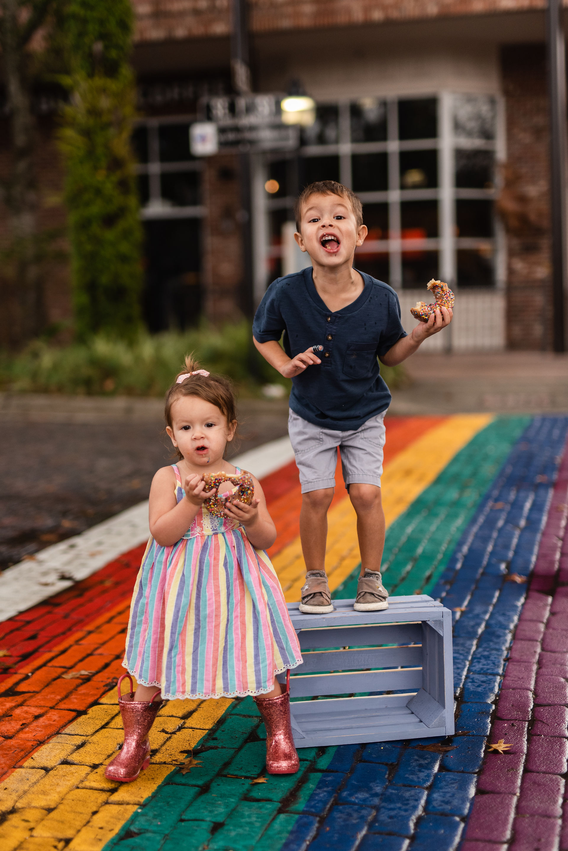 Downtown Gainesville & Halo Potato Donuts | Gainesville Lifestyle Photographer | CWP Photography 