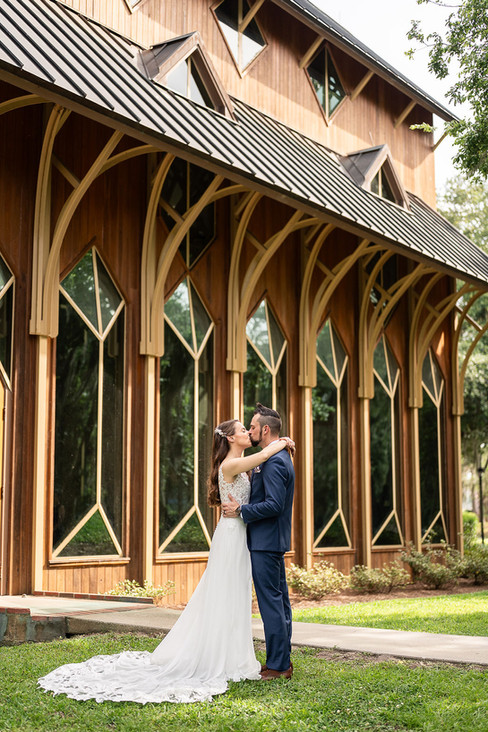 Summer wedding at the Baughman Center by Gainesville Wedding Photographer CWP Photography