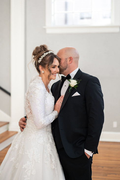 Winter wedding at The Blanche in Lake City Florida by Gainesville wedding photographer CWP Photography