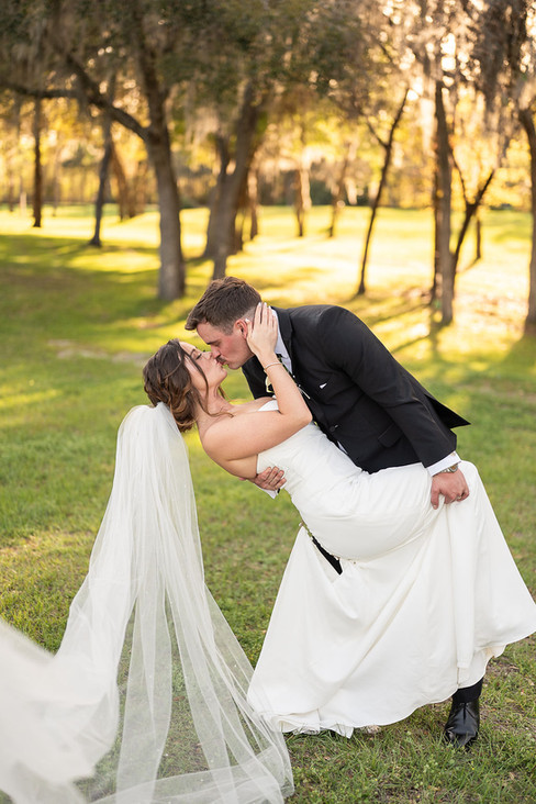 Spring wedding at Black Prong in Bronson, Florida by Gainesville Wedding Photographer CWP Photography