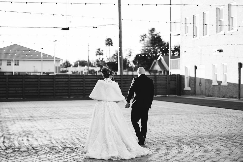 Winter wedding at The Blanche in Lake City Florida by Gainesville wedding photographer CWP Photography