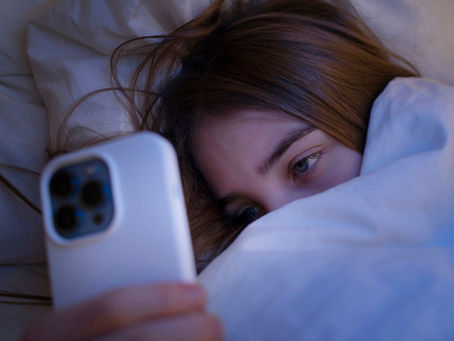 Cuando la tecnología reemplaza la conversación humana: una reflexión sobre la soledad digital