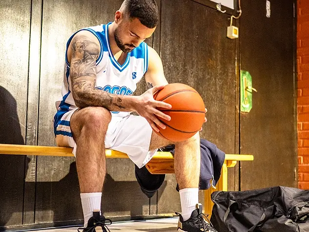 Basketballer bei der Pre-Game Routine