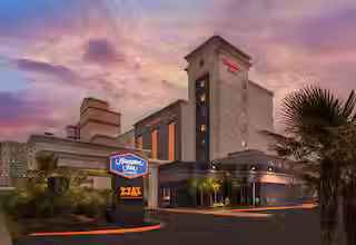 Hampton Inn Virginia Beach-Oceanfront North.avif