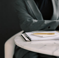 5 Signs Your Brand Isn’t Attracting Your Dream Clients (And How to Fix It)