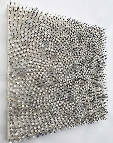 Günther Uecker, Feld, 2016, Nägel und Farbe auf Leinwand, 60 x 60 cm, Unikat, signiert