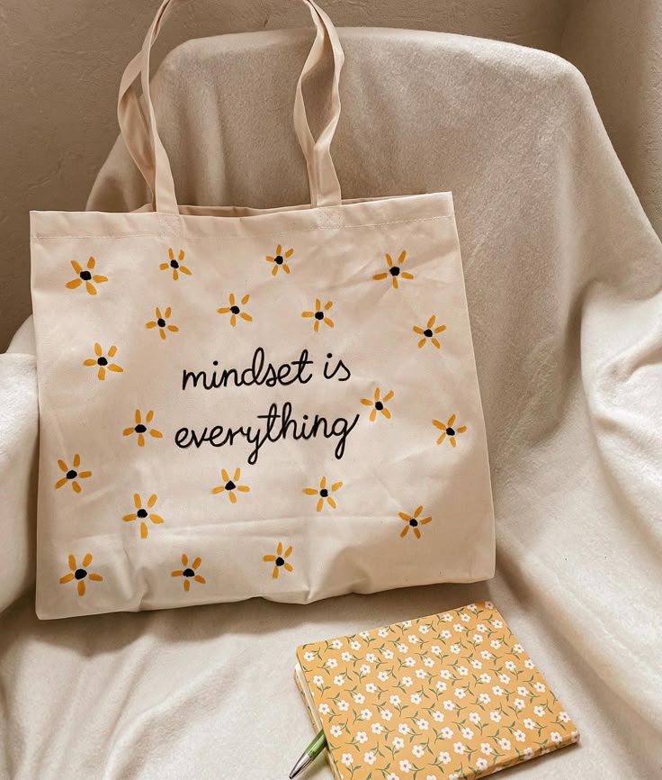 Totebag mixed media
