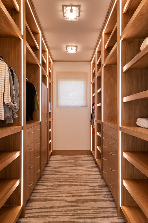 mwier_sb_northridge_closet03_v1_webres