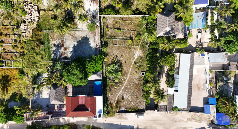 Erstklassiges Grundstück mit Blick auf den azurblauen Ozean in Bwejuu, Sansibar / Prime property overlooking the azure ocean in Bwejuu, Zanzibar