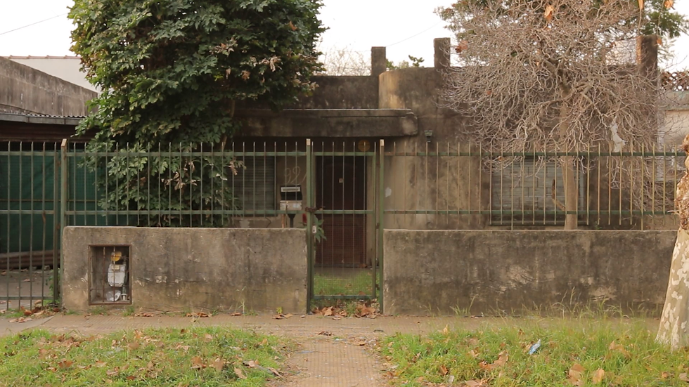 Falso documental LA CASA DE AL LADO