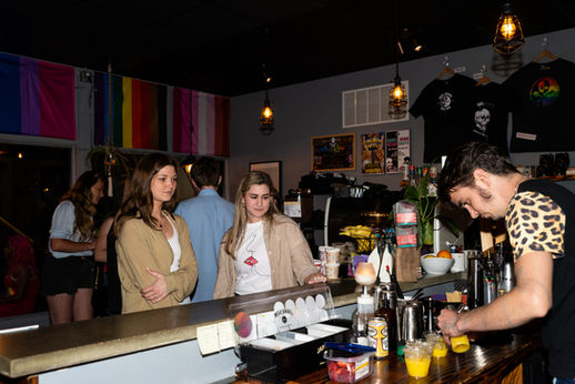 220608—Lesbian Night-5018.jpg