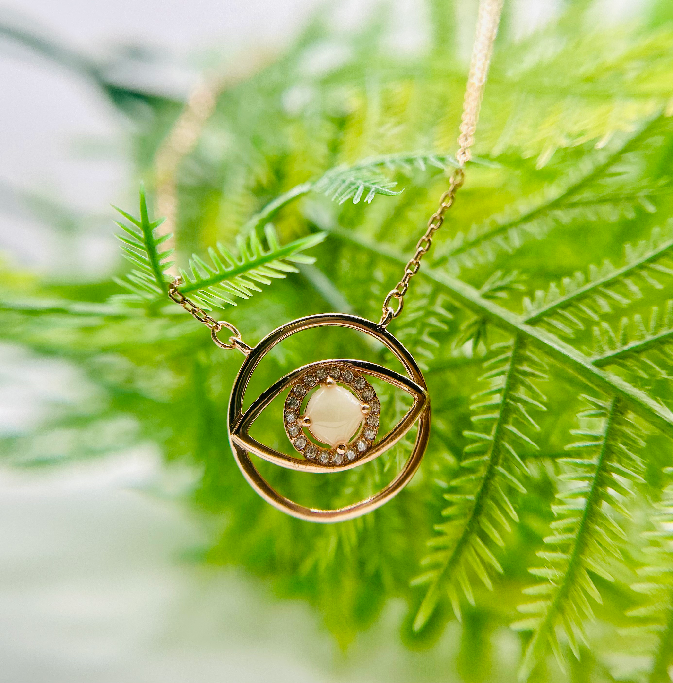 Apple of my eye keepsake necklace
