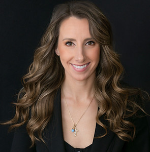 Female Entreprenuer at a headshot session