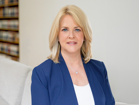 What Makeup Should You Wear for Your Professional Headshot?