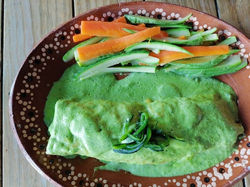 OMELLET EN SALSA DE POBLANO