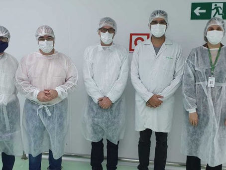 REPRESENTANTES DO INDI E DA PREFEITURA DE MONTES CLAROS VISITAM A FÁBRICA DA HIPOLABOR