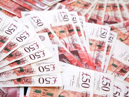 UK fines drugmakers record £260m for price gouging NHS